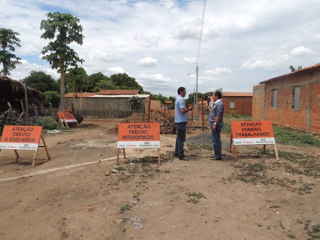 Prefeito Jonas Moura visita canteiro de obras - Imagem 11