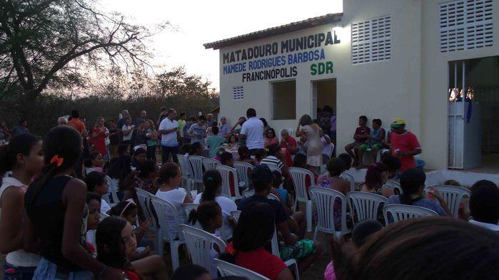 A Prefeita Socorro Bandeira entrega as instalações do novo Matadouro Público de Francinópolis - Imagem 102