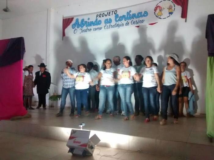 Professores participam de oficina de teatro - Imagem 6