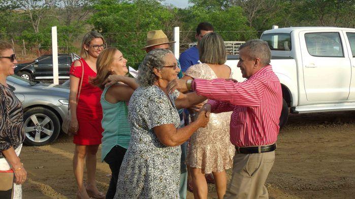 A Prefeita Socorro Bandeira entrega as instalações do novo Matadouro Público de Francinópolis - Imagem 29