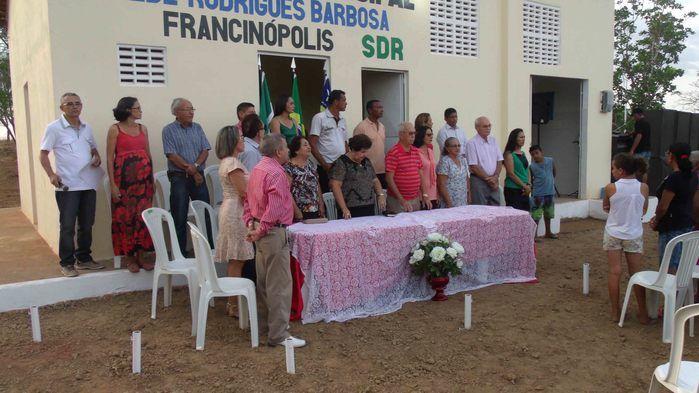 A Prefeita Socorro Bandeira entrega as instalações do novo Matadouro Público de Francinópolis - Imagem 48