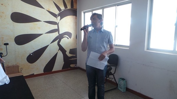 Prefeitura de Pimenteiras entrega registro de imóveis de residências  - Imagem 2