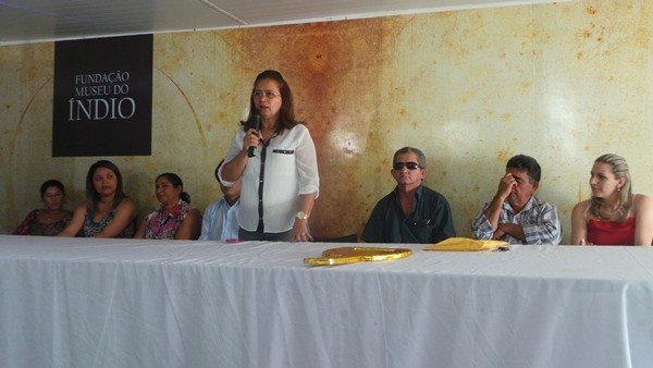 Prefeitura de Pimenteiras entrega registro de imóveis de residências  - Imagem 4