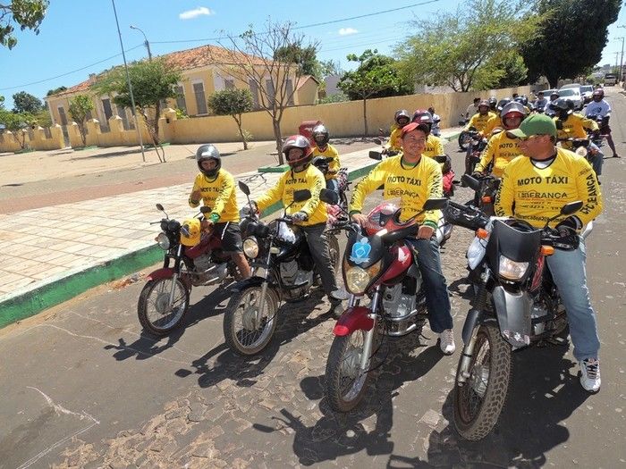 Autoescola Liderança realiza carreata para oficializar sua abertura - Imagem 16