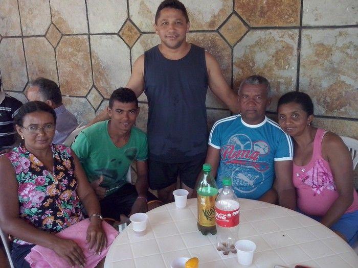 Prof. Márcio Marques promove uma mega festa em comemoração ao dia do funcionário - Imagem 2