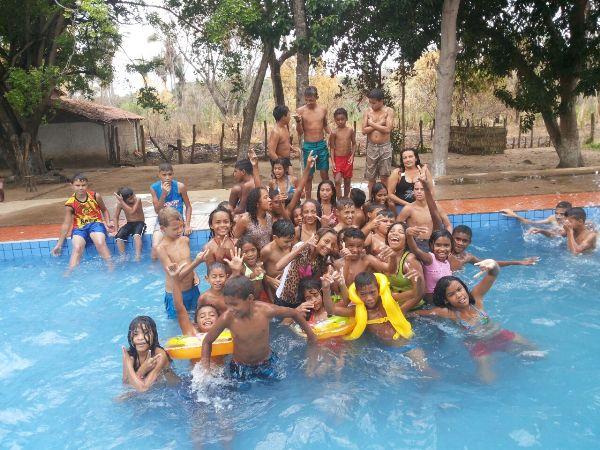 Alunos do PETI ganham dia de Lazer - Imagem 2