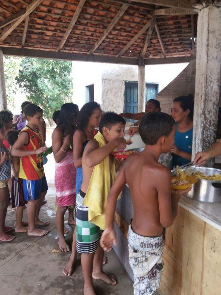 Alunos do PETI ganham dia de Lazer - Imagem 1
