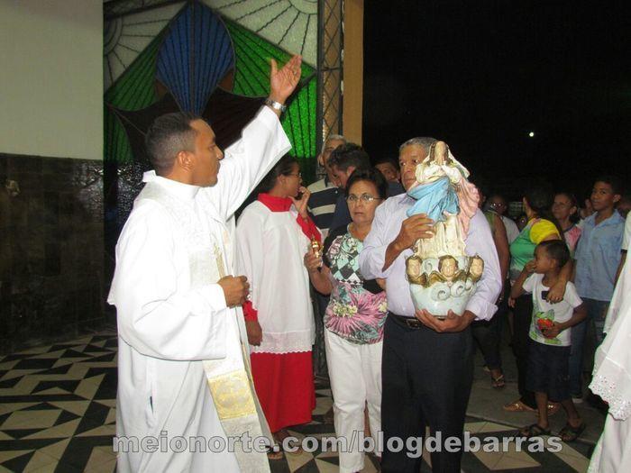 Fiéis acompanham chegada da imagem de Nossa Senhora da Conceição - Imagem 16