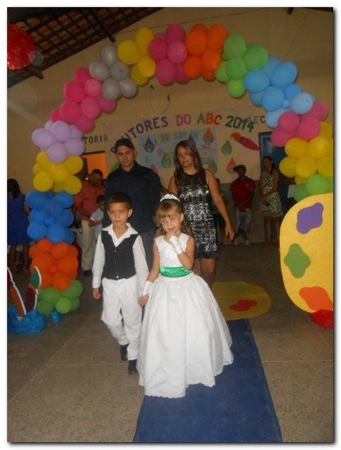 Colação de Grau da Turma do “ABC” da Escola Municipal João Amilton Ferreira - Imagem 7