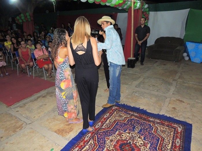 U. E. Tomaz Café realiza II Sarau Literário com a participação do público - Imagem 49