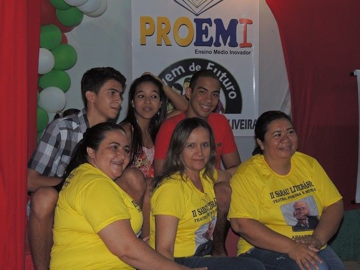 U. E. Tomaz Café realiza II Sarau Literário com a participação do público - Imagem 89