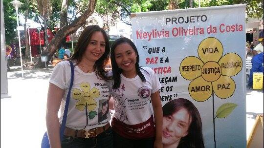 Voluntários do Projeto Neylivia Oliveira da Costa Mulher Viva participa de uma concentração em Teresina   - Imagem 1