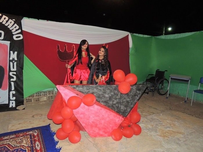 U. E. Tomaz Café realiza II Sarau Literário com a participação do público - Imagem 8