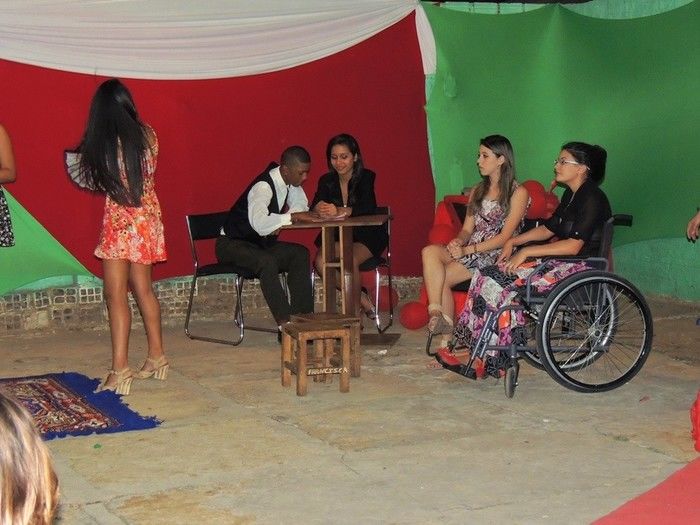 U. E. Tomaz Café realiza II Sarau Literário com a participação do público - Imagem 34