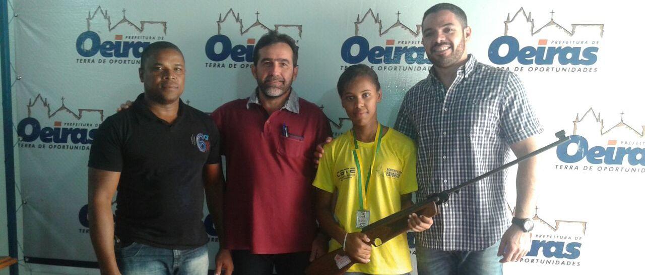 Atleta de Oeiras se destaca em competições nacionais de tiro esportivo
