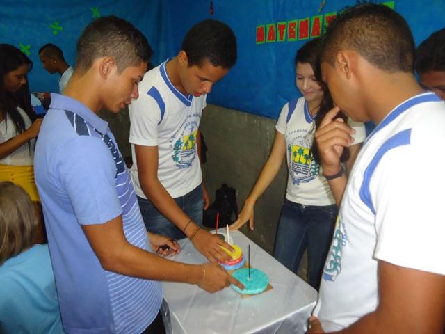 Unidade Escolar Dom Joaquim Rufino do Rêgo realizou a IV Feira de Ciências - Imagem 191