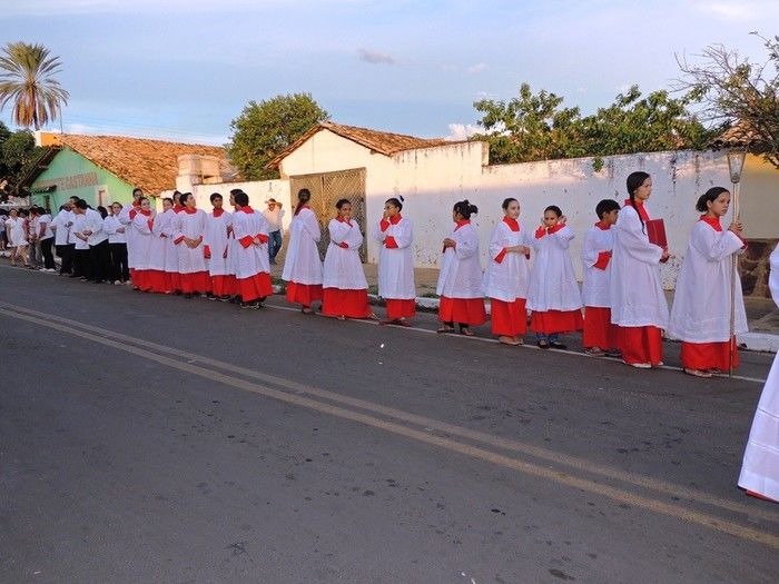 Multidão prestigia procissão de abertura dos festejos de N. S. da Conceição  - Imagem 5