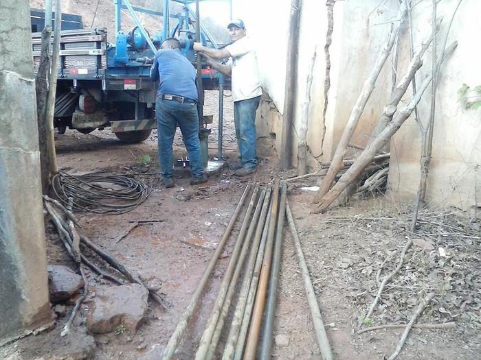 Mais água – Prefeitura de Itainópolis mantém funcionando plenamente mais de 100 (cem) Sistema de Abastecimento de Água na zona rura - Imagem 1