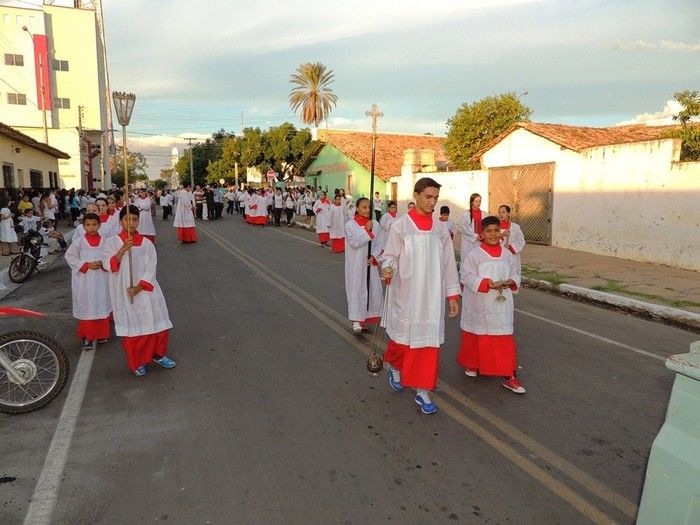 Multidão prestigia procissão de abertura dos festejos de N. S. da Conceição  - Imagem 4
