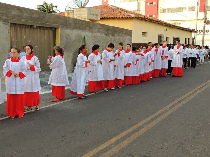 Multidão prestigia procissão de abertura dos festejos de N. S. da Conceição  - Imagem 6