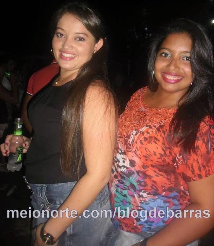 Confira quem curtiu o show da cantora Mara Pavanelly - Imagem 7