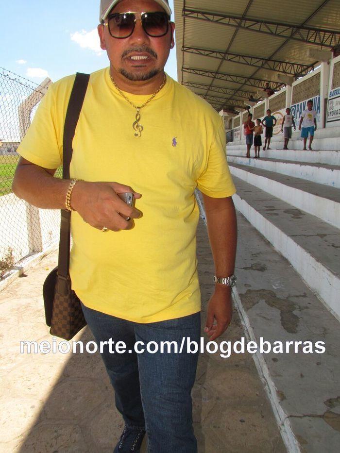 Cantor Zezo ‘O nordestino apaixonado’ acaba de chegar em solo barrense - Imagem 2