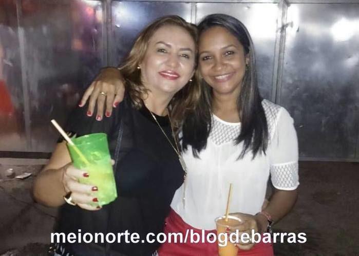Confira quem curtiu o show da cantora Mara Pavanelly - Imagem 5
