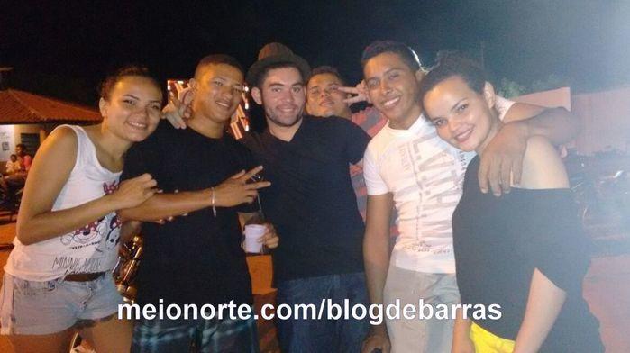 Confira quem curtiu o show da cantora Mara Pavanelly - Imagem 18