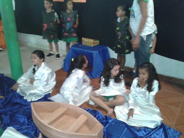 Escola Pitágoras realiza feira de conhecimento de história - Imagem 29