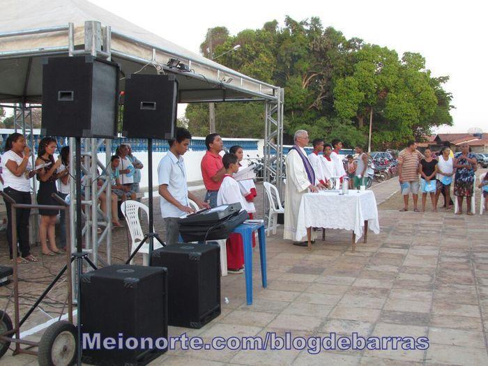Missa e homenagens marcaram o Dia dos Finados em Barras - Imagem 6