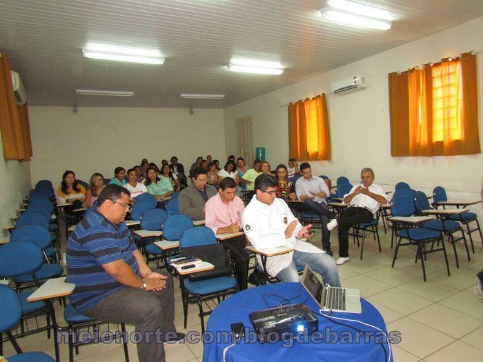 Confira como foi  a palestra com o Dr. Simei Freire - Imagem 11