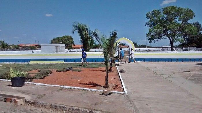 Praça da Saudade é reformada pela prefeitura municipal - Imagem 9