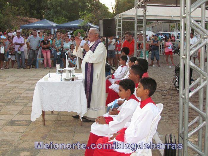 Missa e homenagens marcaram o Dia dos Finados em Barras - Imagem 13
