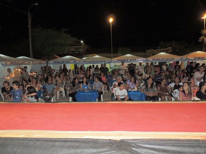 Público prestigia primeira noite da Feira do Empreendedor  - Imagem 74