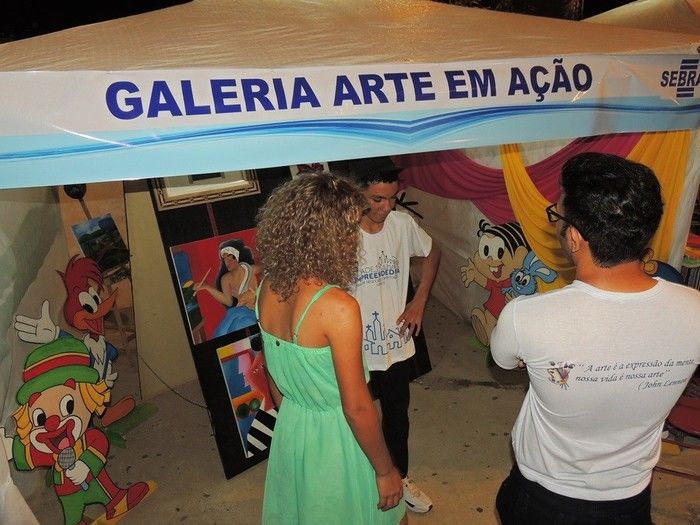 Público prestigia primeira noite da Feira do Empreendedor  - Imagem 15