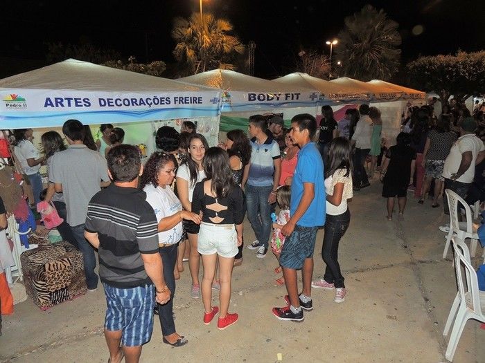 Público prestigia primeira noite da Feira do Empreendedor  - Imagem 19