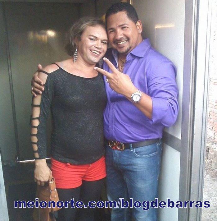 Lotação: Zezo ‘O Nordestino Apaixonado’ cantou e encantou público barrense - Imagem 11