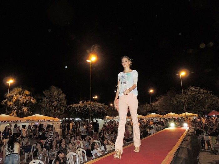 Público prestigia primeira noite da Feira do Empreendedor  - Imagem 91