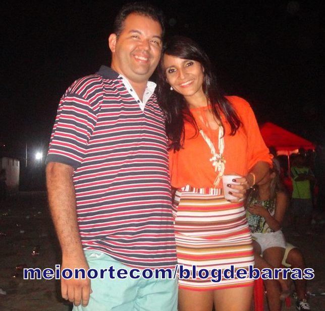 Lotação: Zezo ‘O Nordestino Apaixonado’ cantou e encantou público barrense - Imagem 19