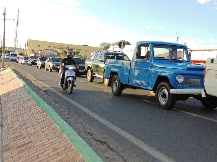 Noite dos motoristas e motoqueiros tem início com uma grande passeata - Imagem 25
