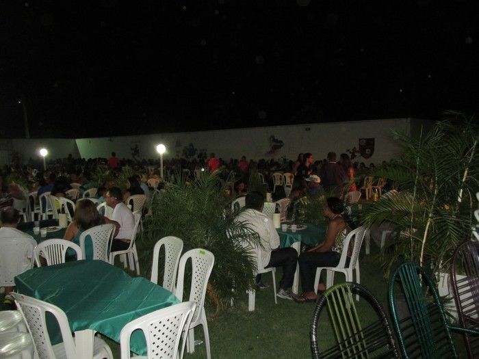 prefeito: Walter Alencar faz festa em sua Residência para homenagear Funcionários em Agricolândia - Imagem 66