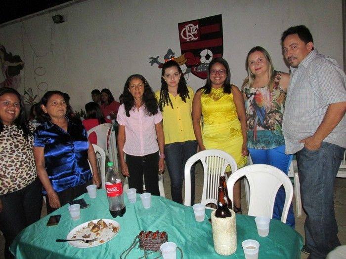 prefeito: Walter Alencar faz festa em sua Residência para homenagear Funcionários em Agricolândia - Imagem 53