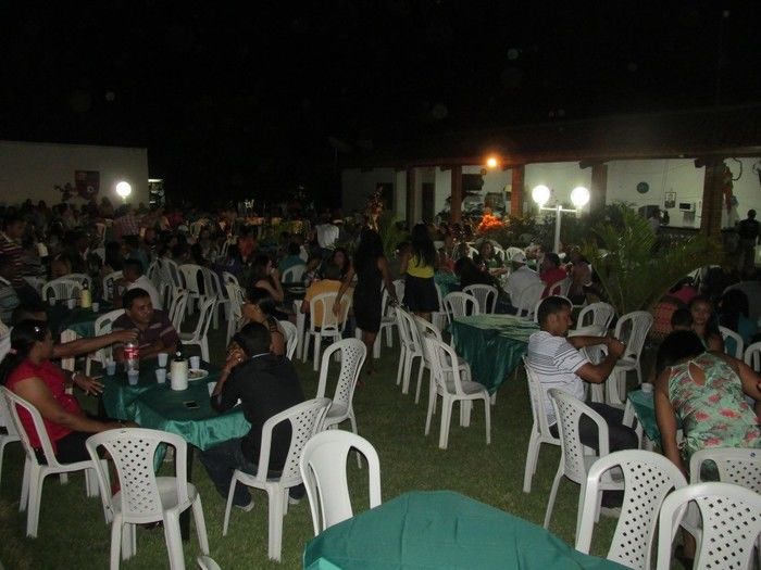 prefeito: Walter Alencar faz festa em sua Residência para homenagear Funcionários em Agricolândia - Imagem 70