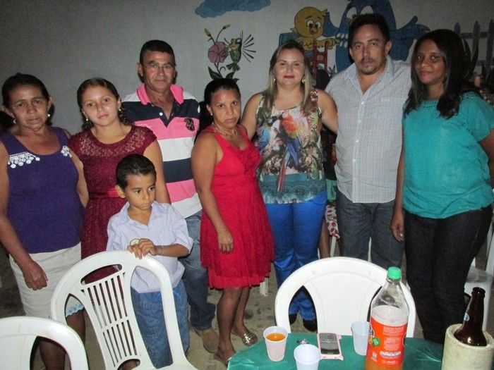 prefeito: Walter Alencar faz festa em sua Residência para homenagear Funcionários em Agricolândia - Imagem 36