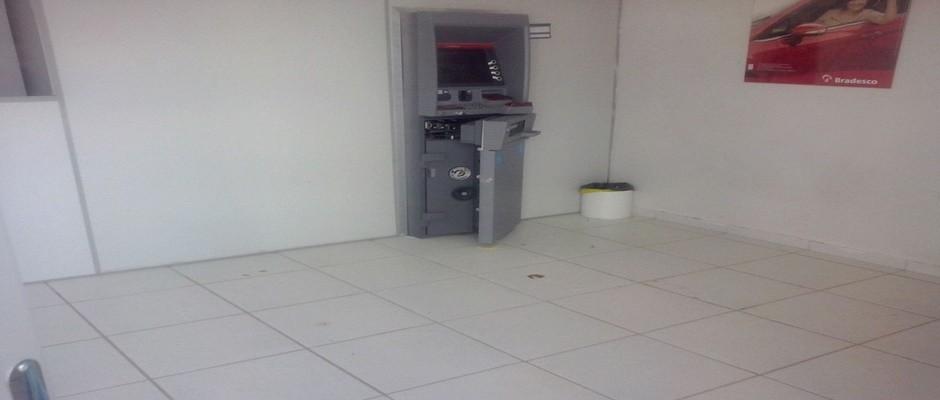 Bradesco de Santo Antônio de Lisboa é arrombado