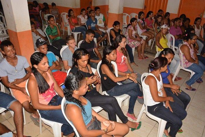 A Prefeitura Municipal de Uruçuí realizou entrega das premiações para alunos ganhadores do Projeto “Falando Sobre Mim”. - Imagem 12