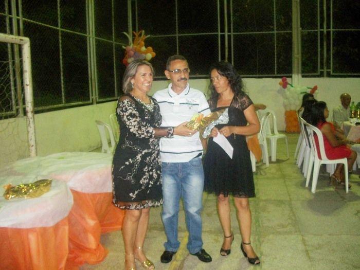 SECRETARIA DE EDUCAÇÃO FAZ FESTA EM HOMENAGEM AOS PROFESSORES - Imagem 41