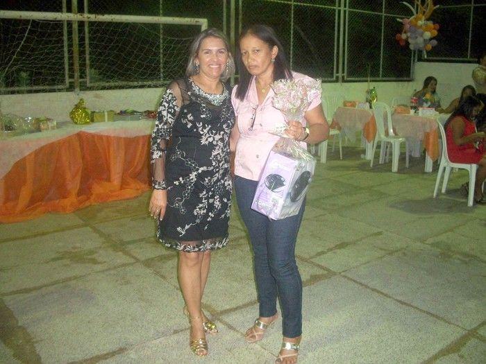 SECRETARIA DE EDUCAÇÃO FAZ FESTA EM HOMENAGEM AOS PROFESSORES - Imagem 47