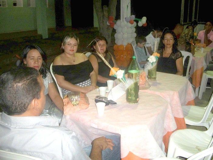 SECRETARIA DE EDUCAÇÃO FAZ FESTA EM HOMENAGEM AOS PROFESSORES - Imagem 26