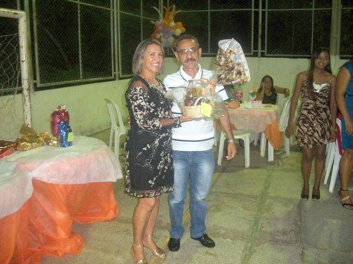 SECRETARIA DE EDUCAÇÃO FAZ FESTA EM HOMENAGEM AOS PROFESSORES - Imagem 40